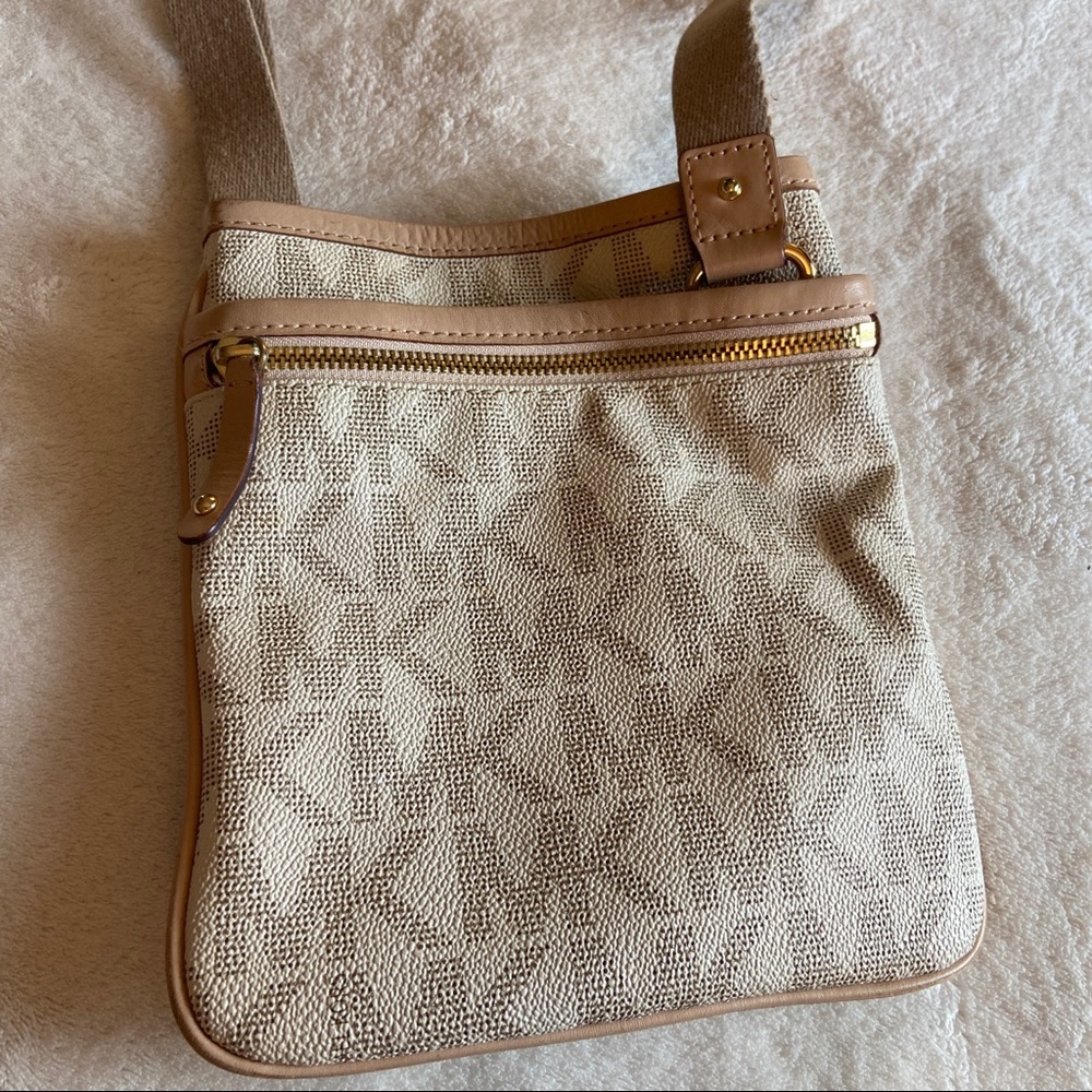 Michael Kors MK logo crossbody bag in Ivory
